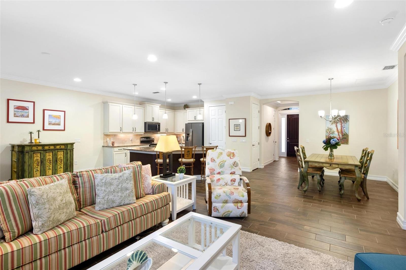 TOSCANA ISLES - Residential
