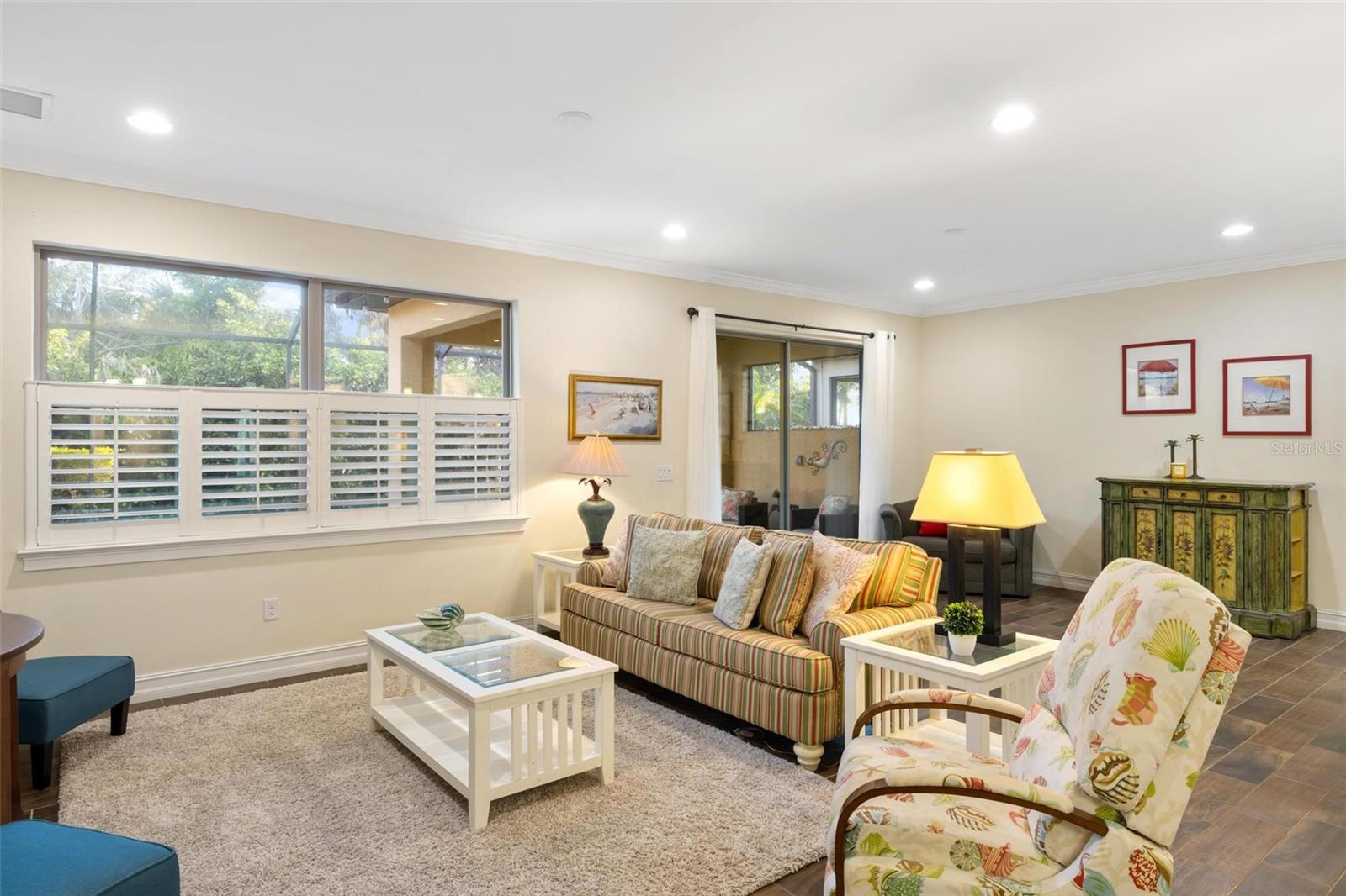 TOSCANA ISLES - Residential