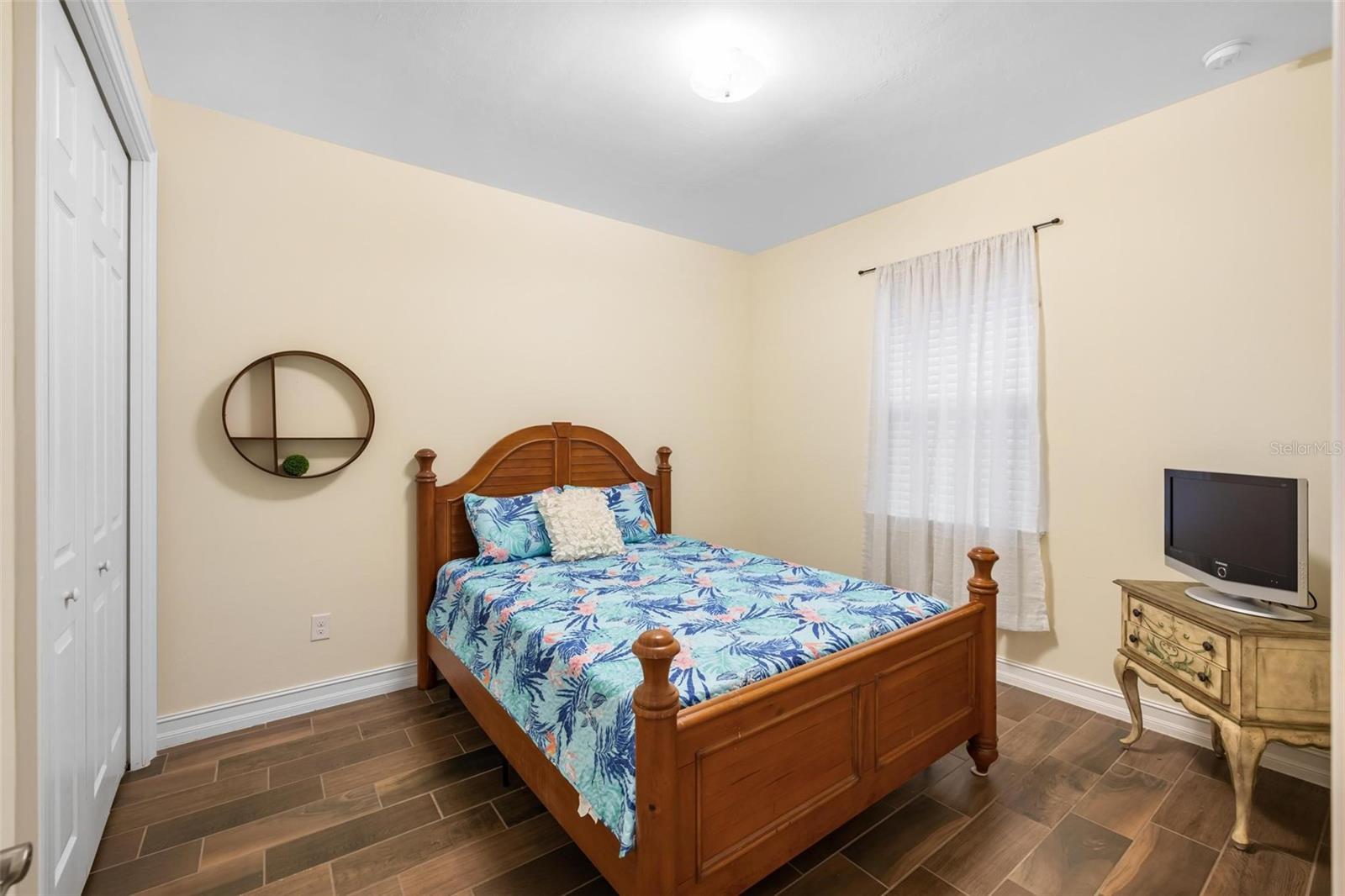 TOSCANA ISLES - Residential