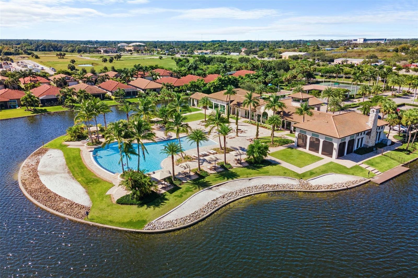 TOSCANA ISLES - Residential
