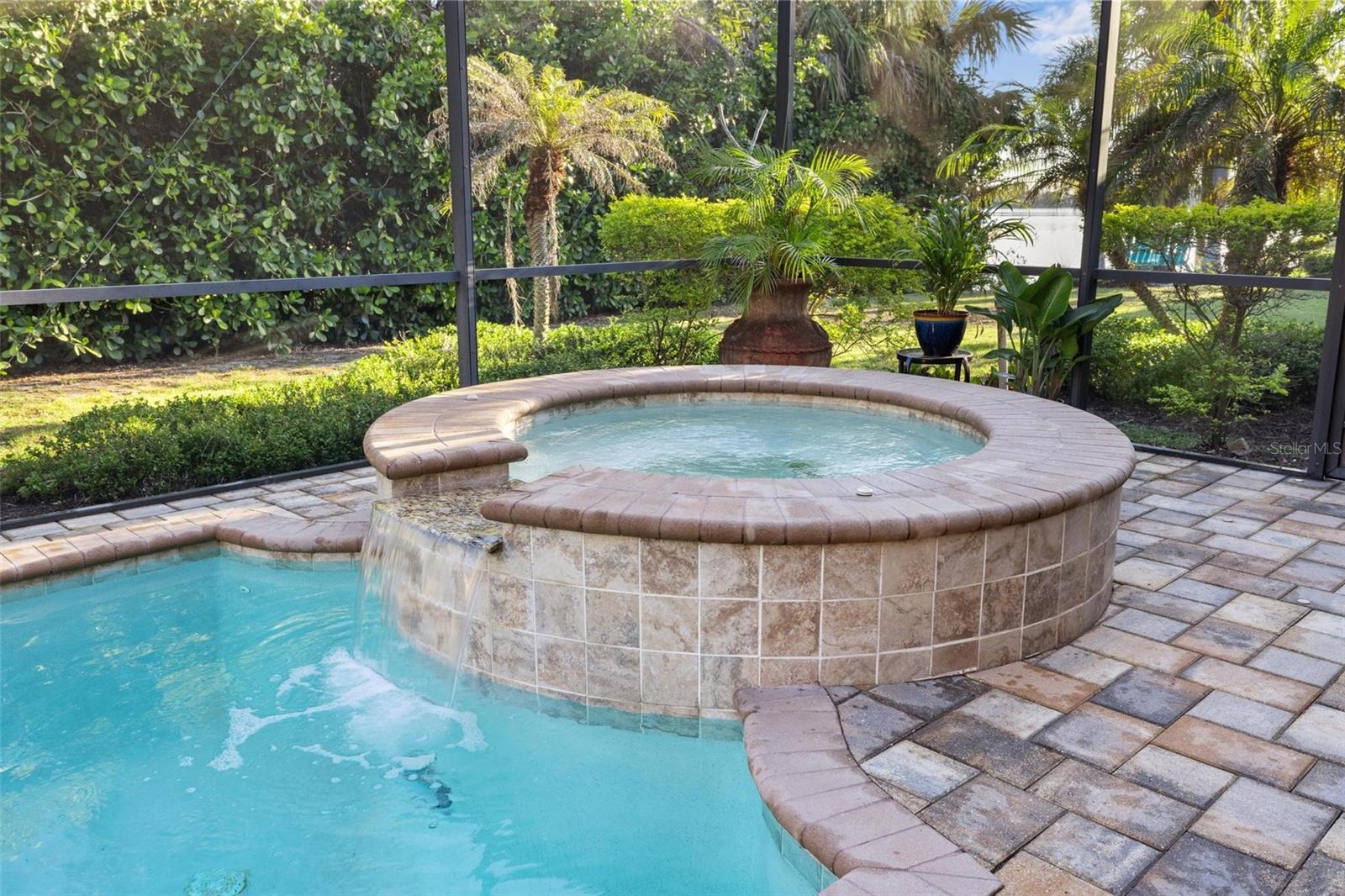 TOSCANA ISLES - Residential