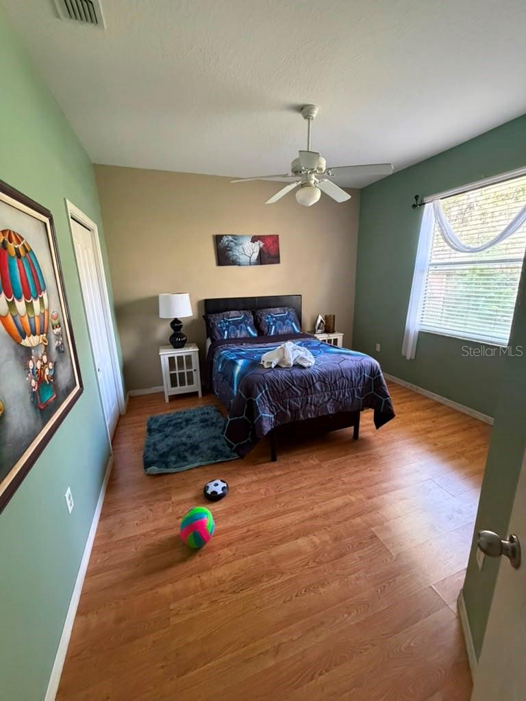 LAKE THOMAS WOODS 7TH ADD - Residential Lease