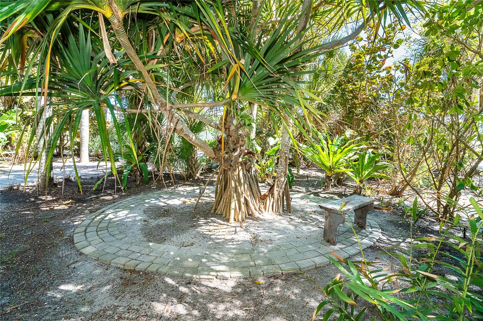 ISLAND HARBOR BEACH CLUB SEC 01 - Residential