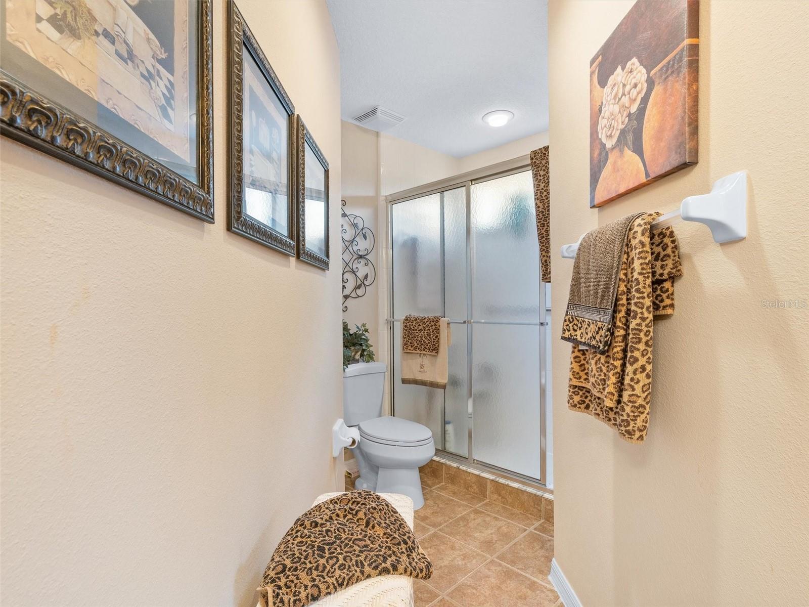 LAKESIDE LANDINGS - Residential