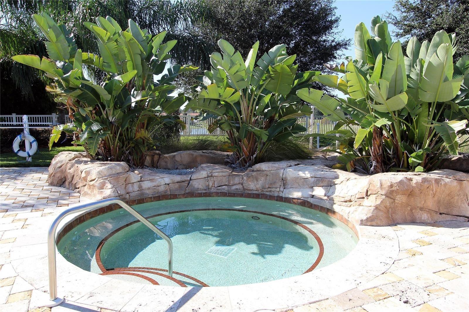 LAKESIDE LANDINGS - Residential