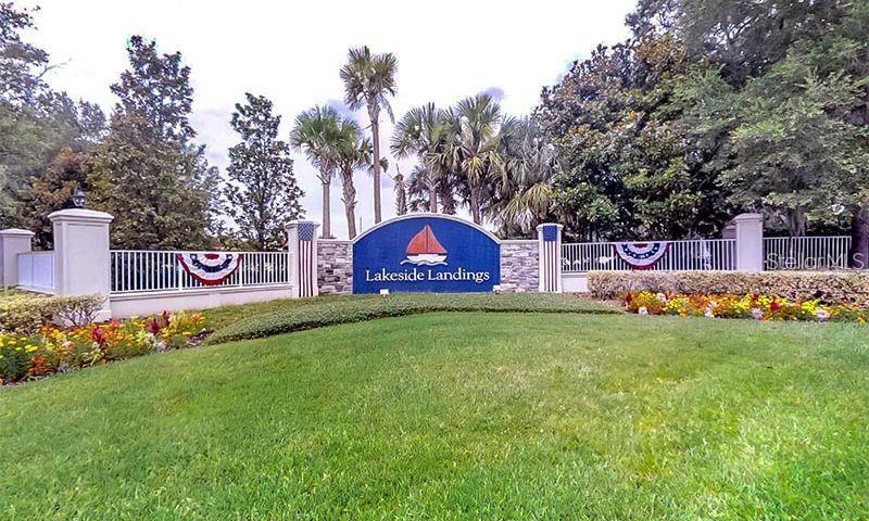 LAKESIDE LANDINGS - Residential