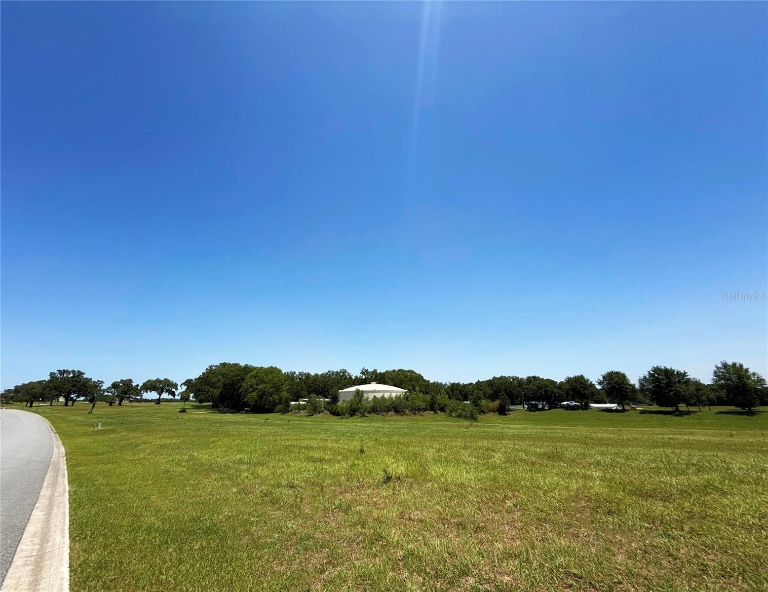 IRISH ACRES - Land