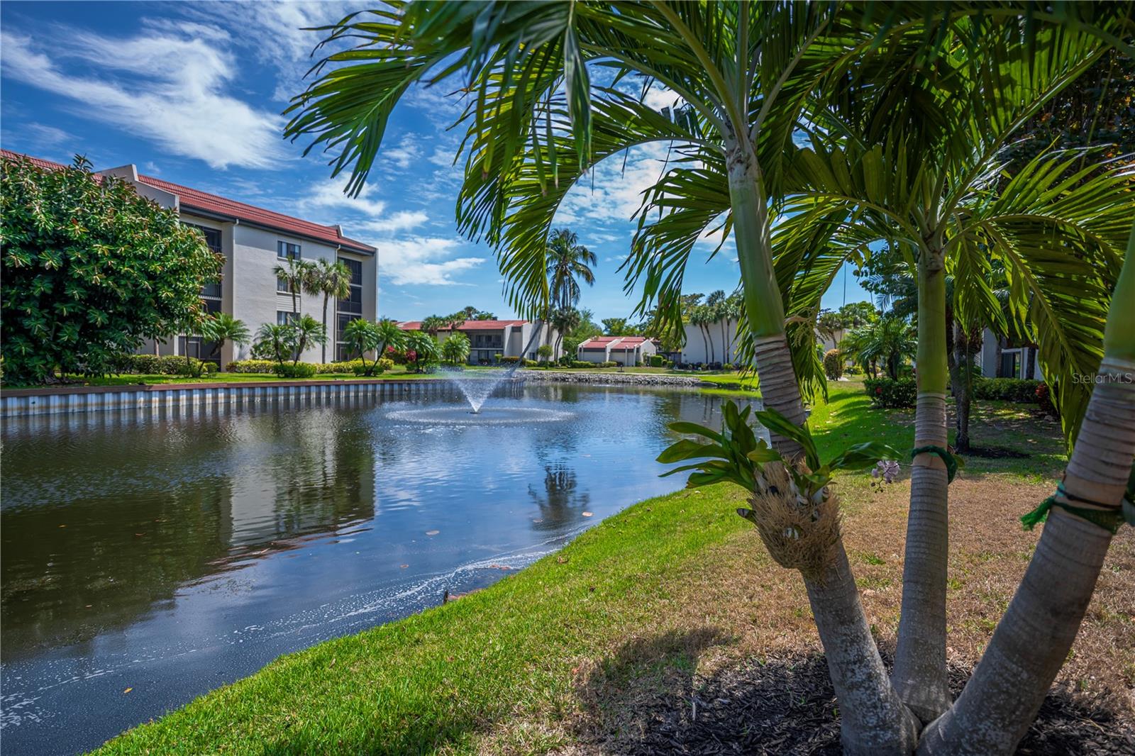 WINDJAMMER VILLAGE PT 02 CONDO - Residential