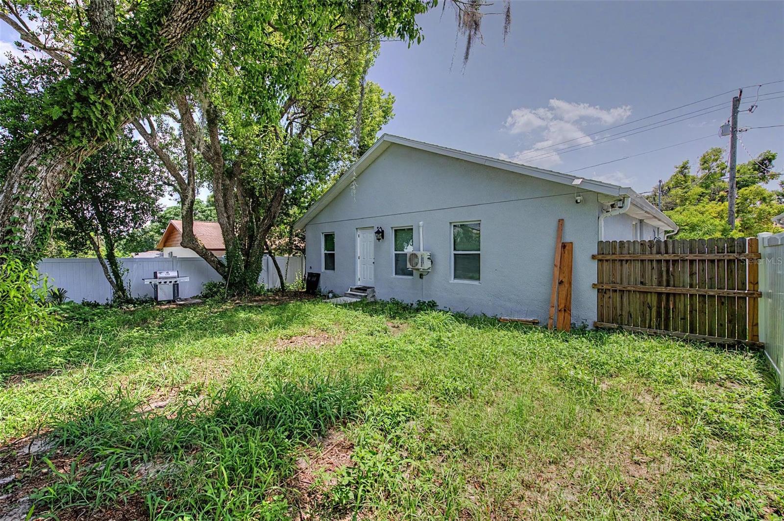 OAK TERRACE W REV - Residential
