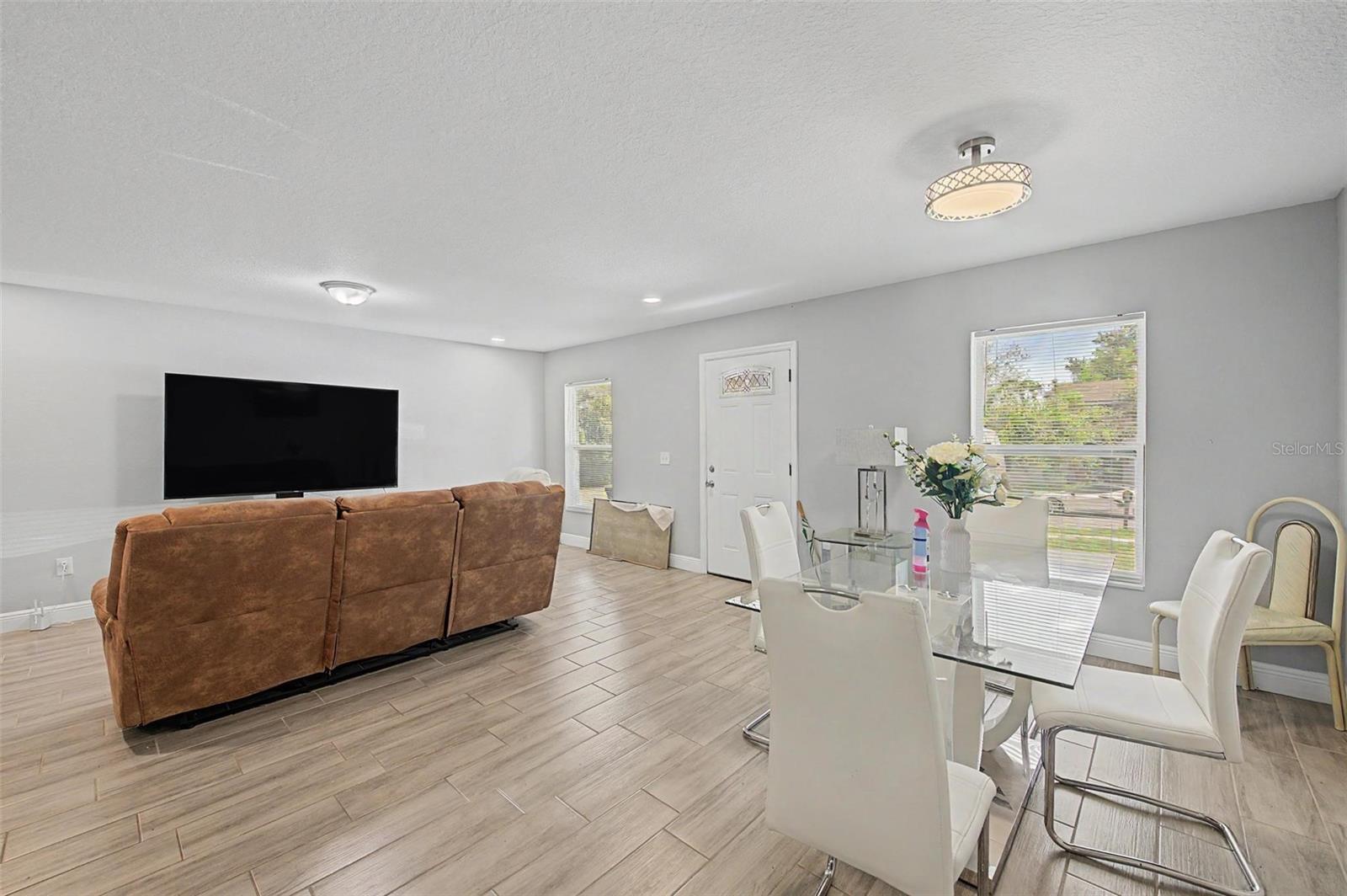 OAK TERRACE W REV - Residential
