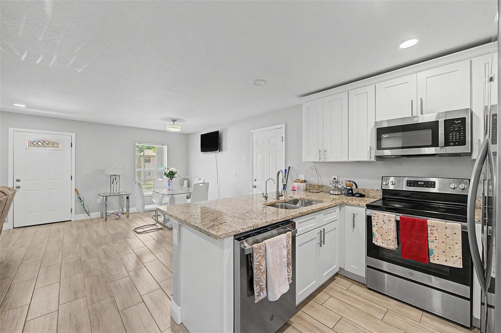 OAK TERRACE W REV - Residential