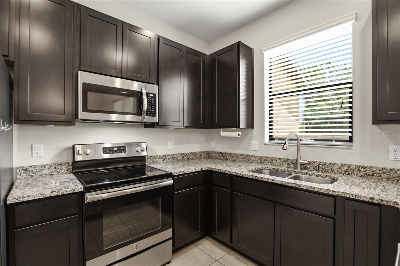 OAK RIDGE - Residential