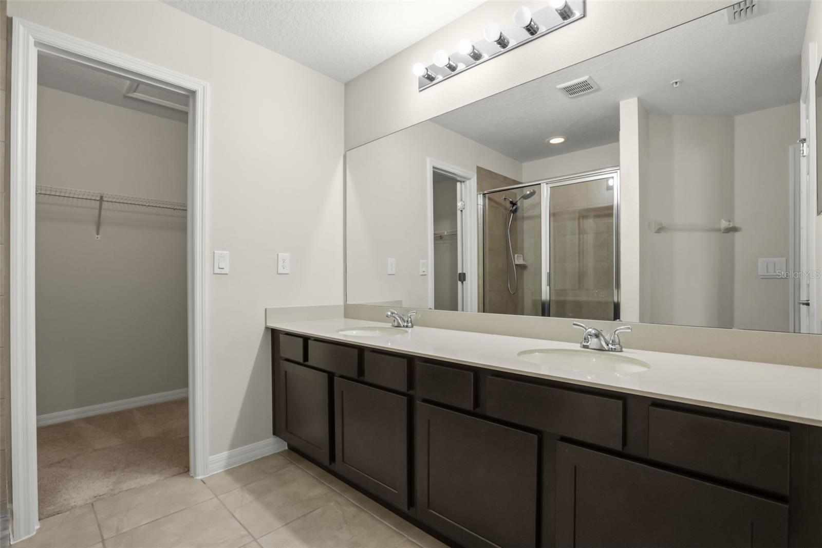 OAK RIDGE - Residential