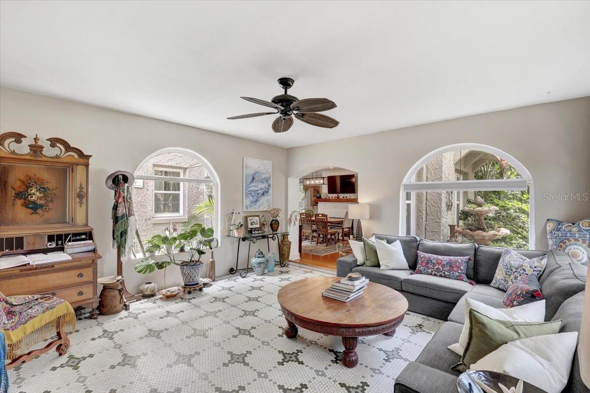 OAK RIDGE - Residential