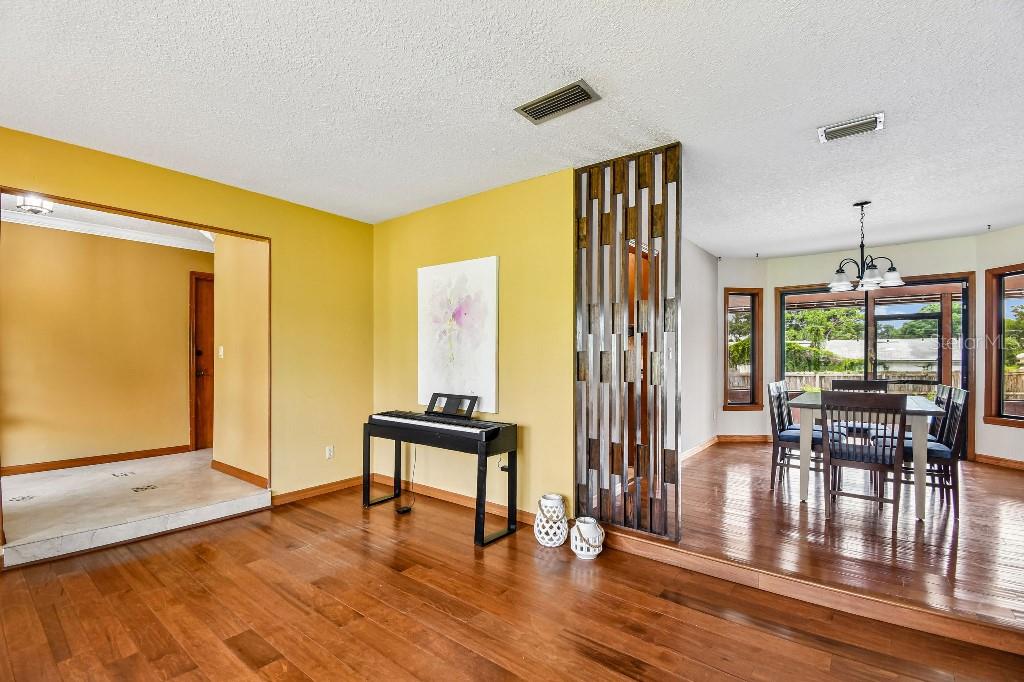 BARCLAY WOODS 3RD ADD - Residential
