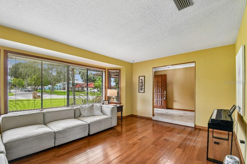 BARCLAY WOODS 3RD ADD - Residential