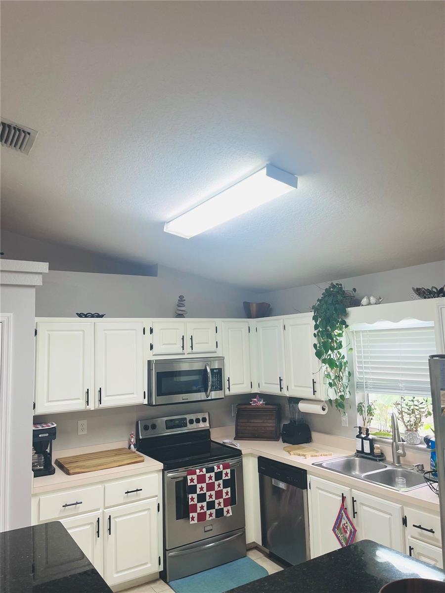 BIRD ACRES - Residential