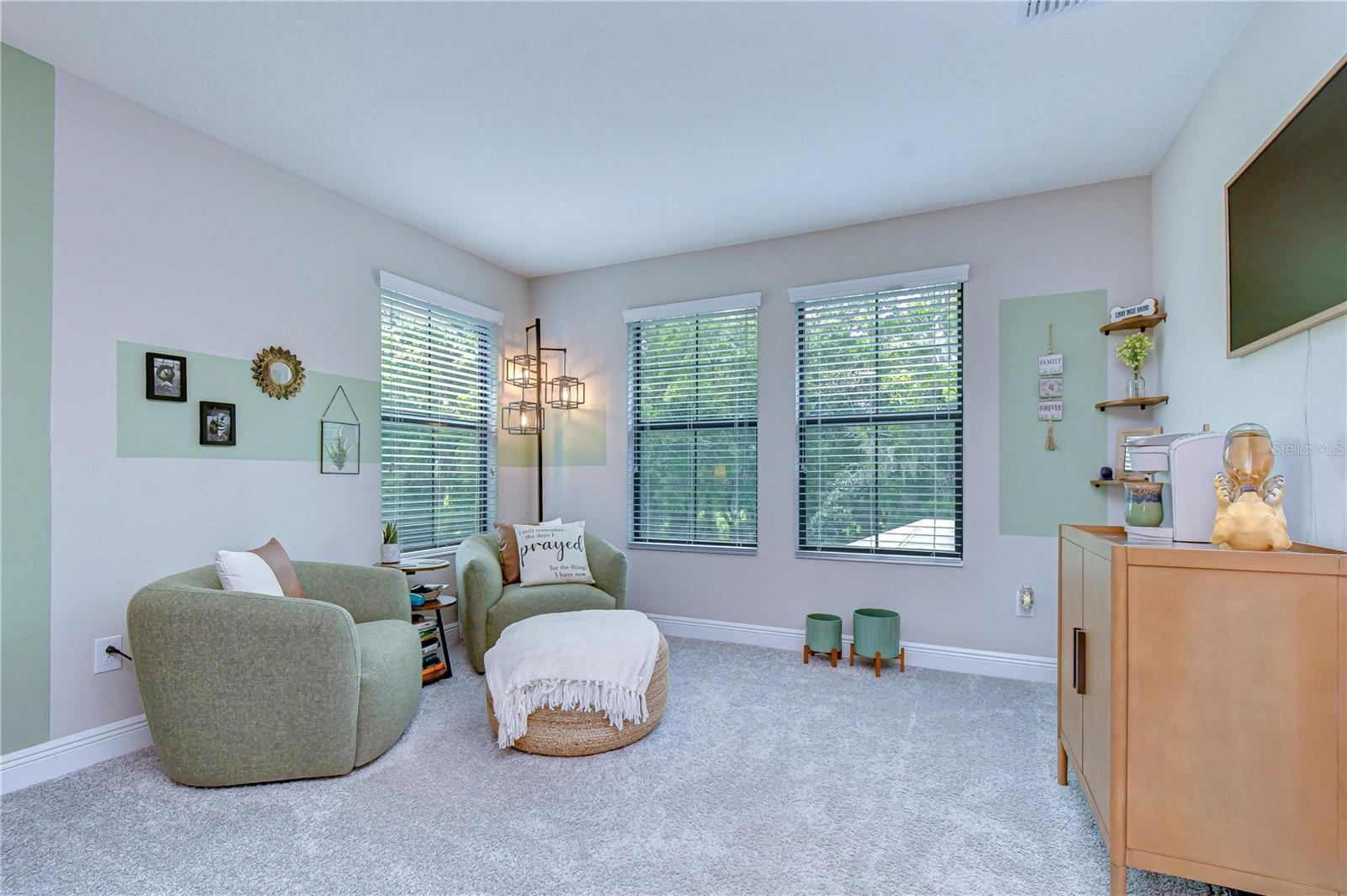 HAWKSTONE - Residential