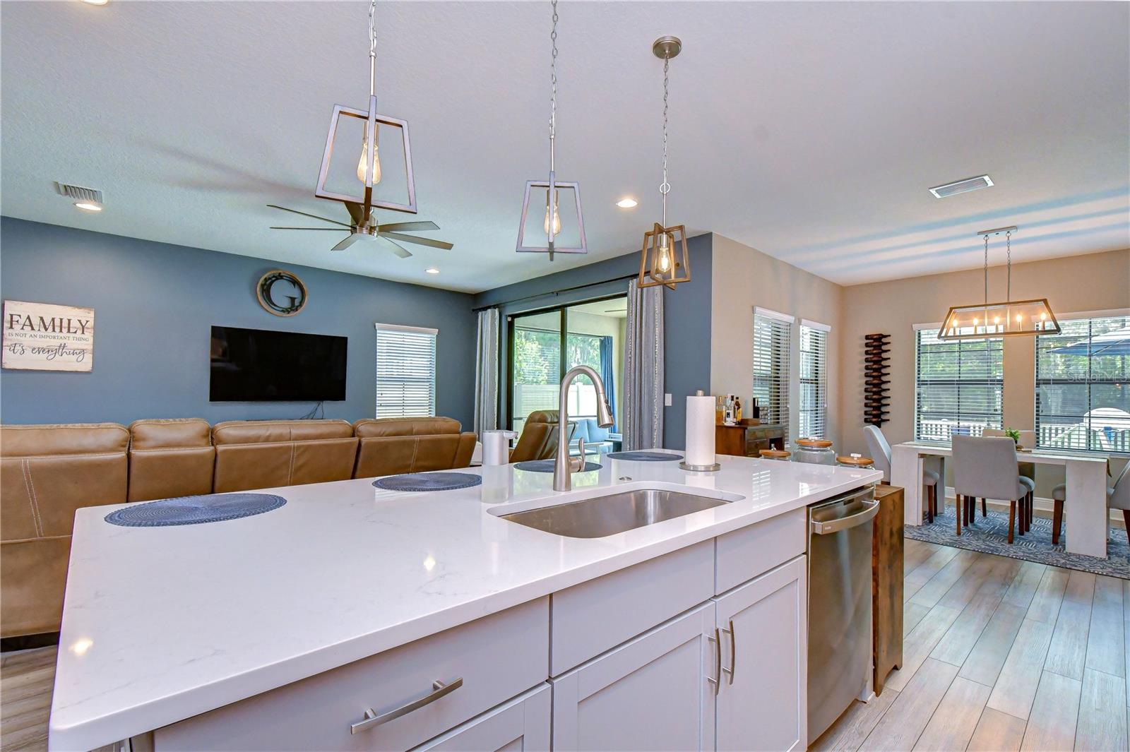 HAWKSTONE - Residential