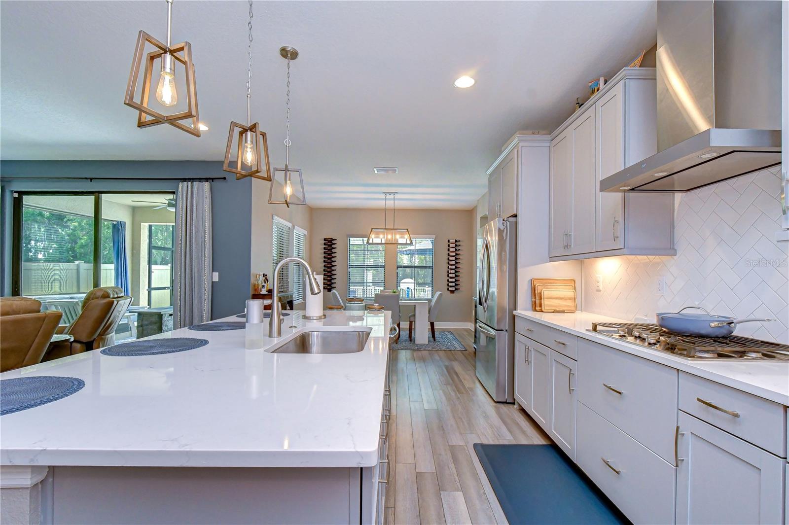 HAWKSTONE - Residential