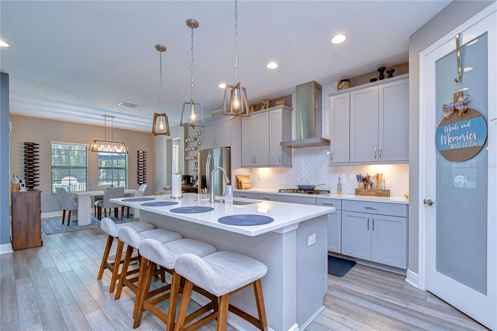 HAWKSTONE - Residential