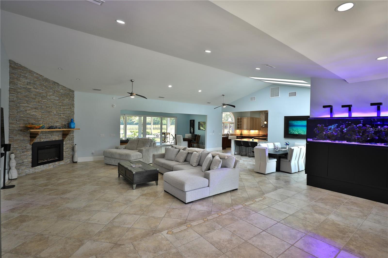 ACREAGE NON-SUB - Residential