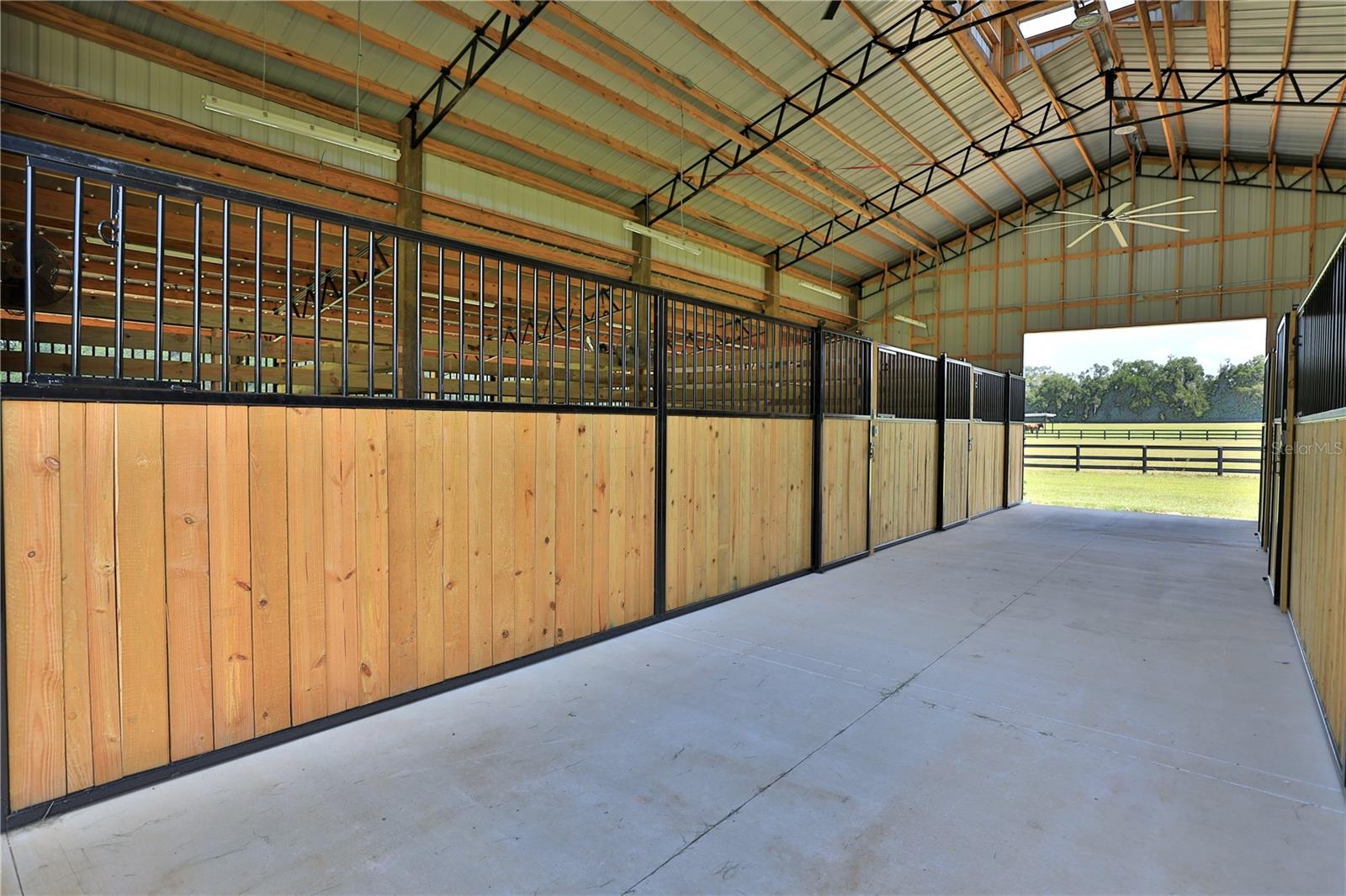 ACREAGE NON-SUB - Residential