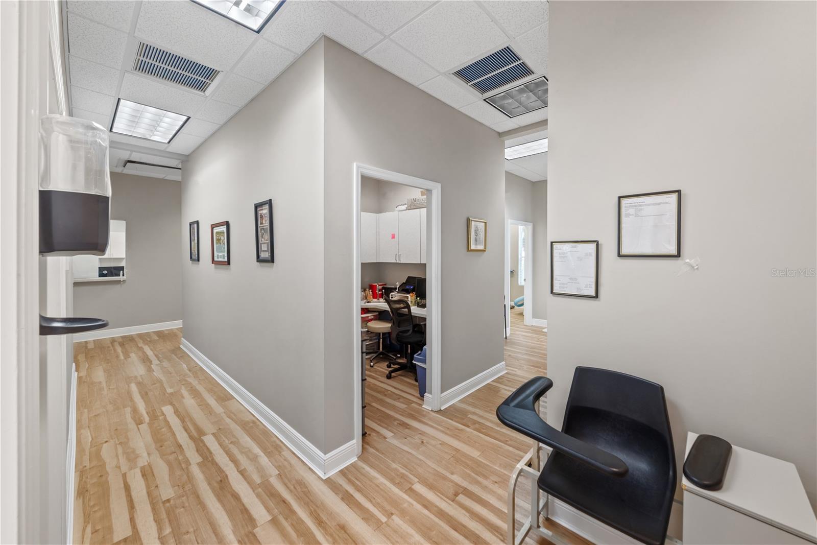 TAMPA TECHNOLOGY PARK WEST-FLE - Commercial Sale