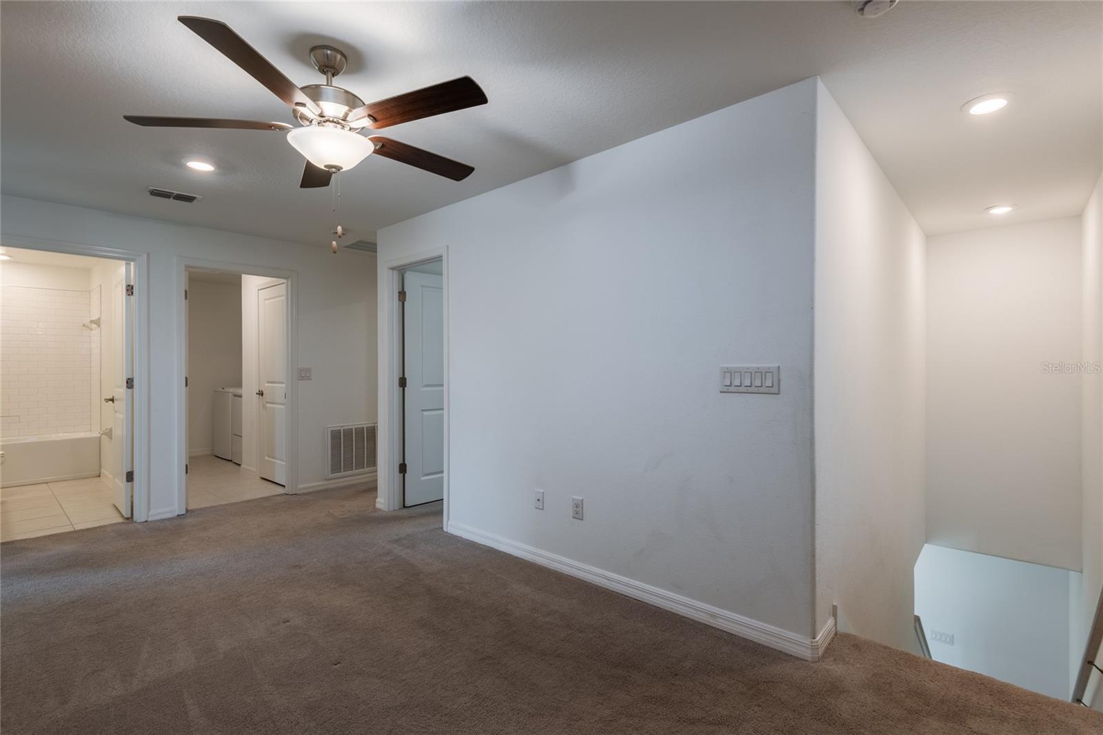 TOWNES/LK THOMAS PH 1 - Residential
