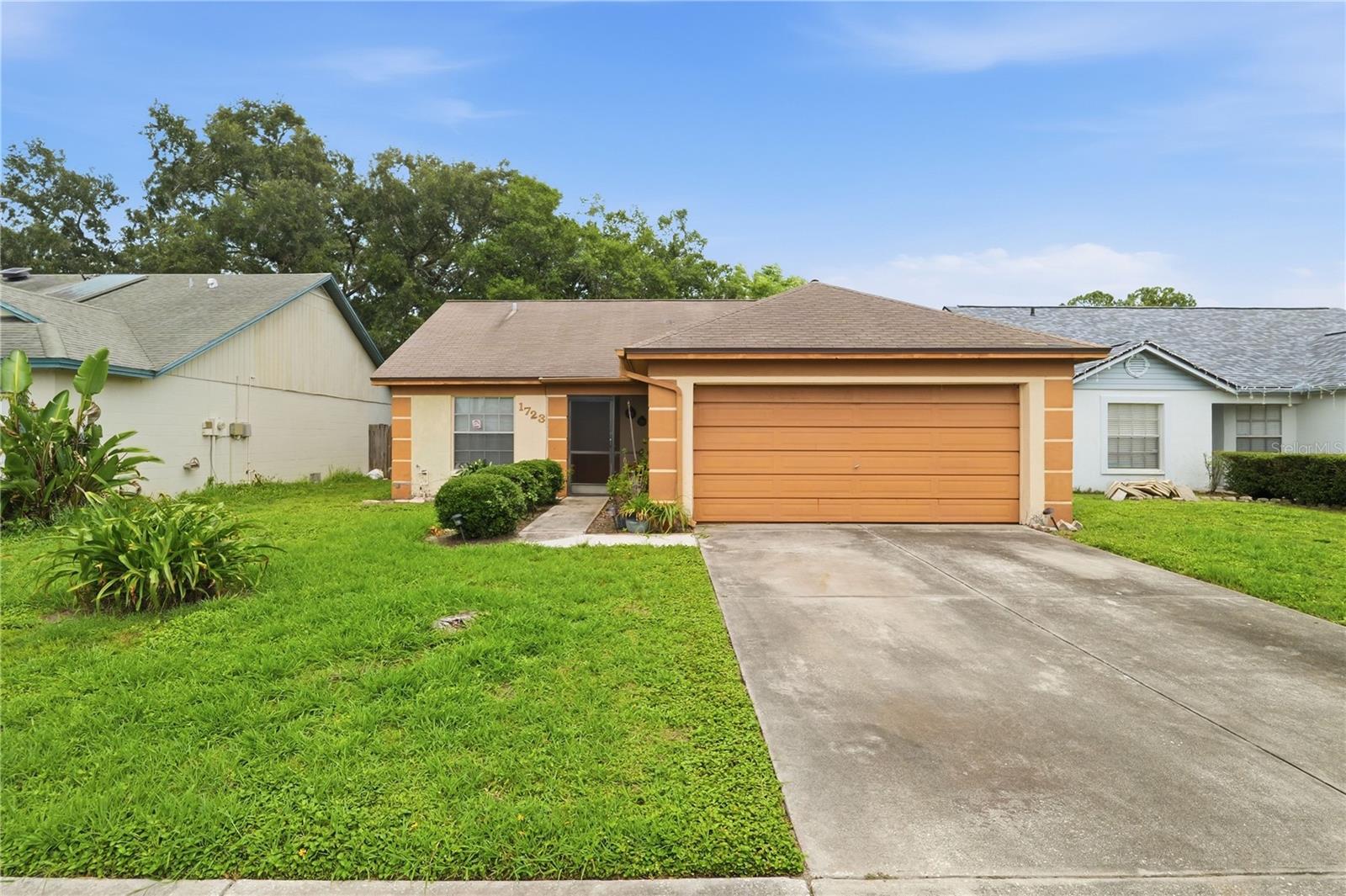 BRANDON TRACES - Residential