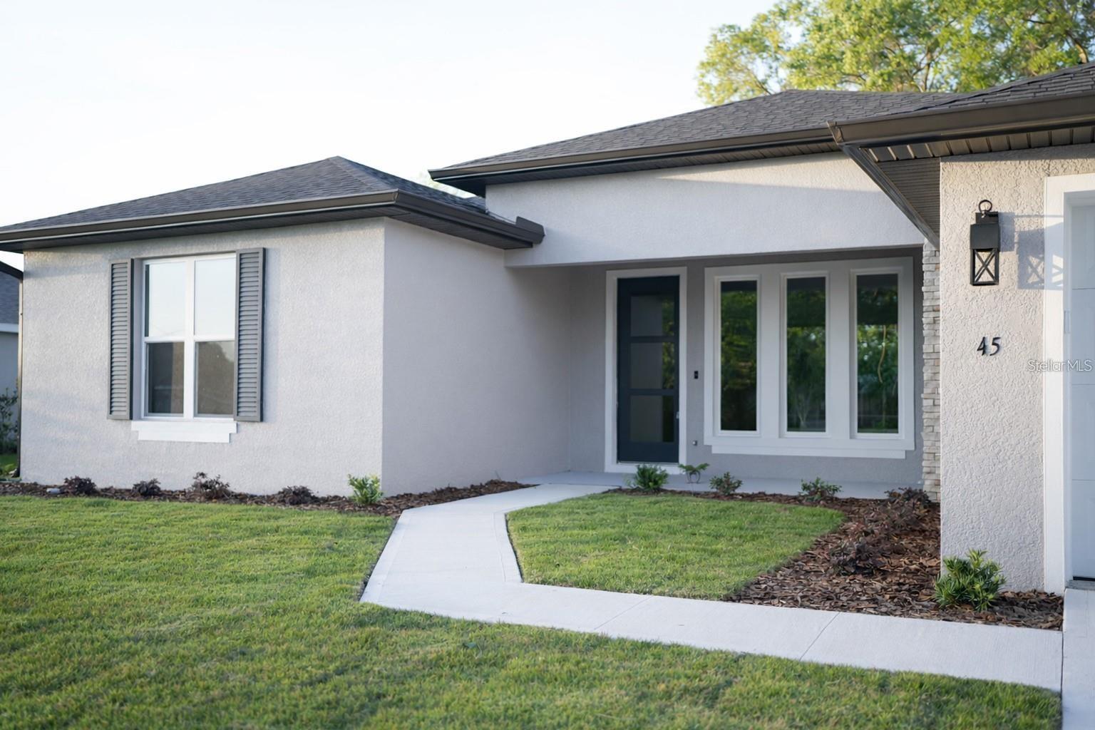 04 FAIRWAYS - Residential
