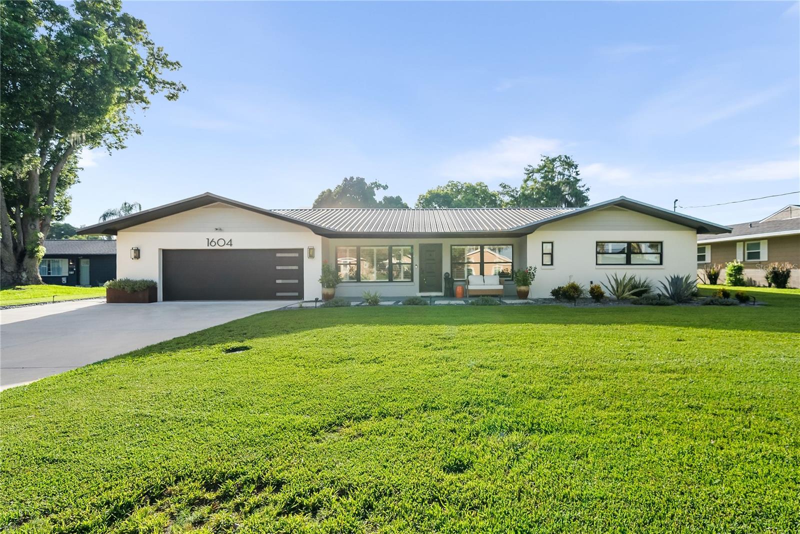 TAVARES NORTH LAKEWOOD PARK - Residential