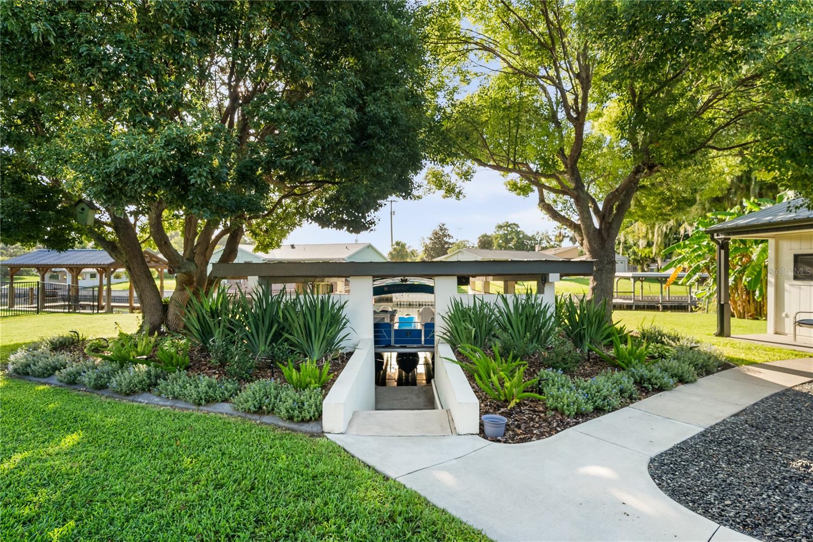 TAVARES NORTH LAKEWOOD PARK - Residential