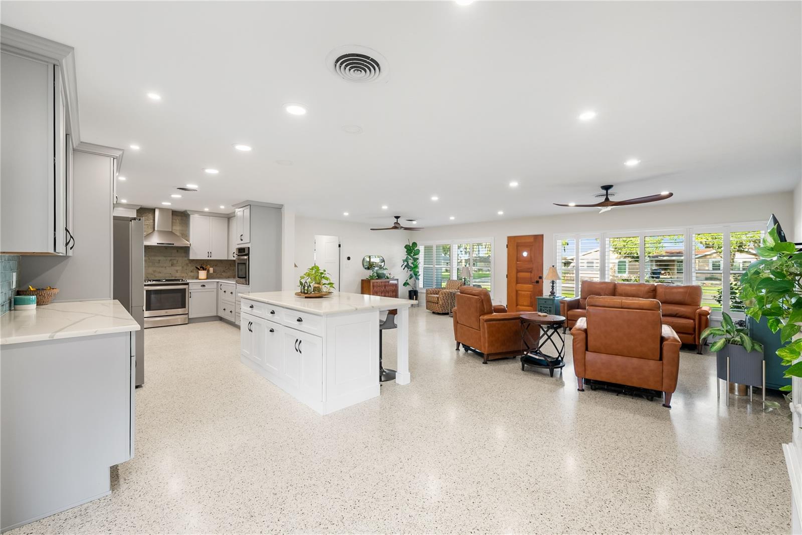 TAVARES NORTH LAKEWOOD PARK - Residential