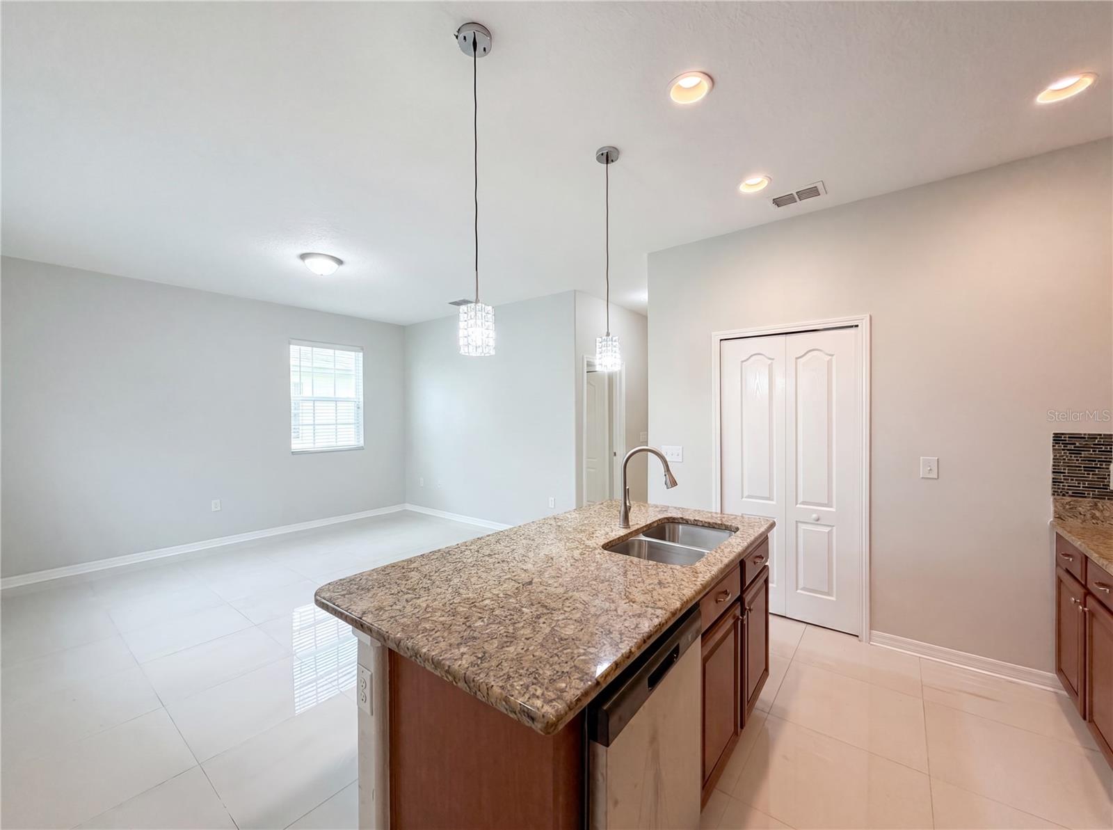 EMERSON PARK A B C D E K L M N - Residential