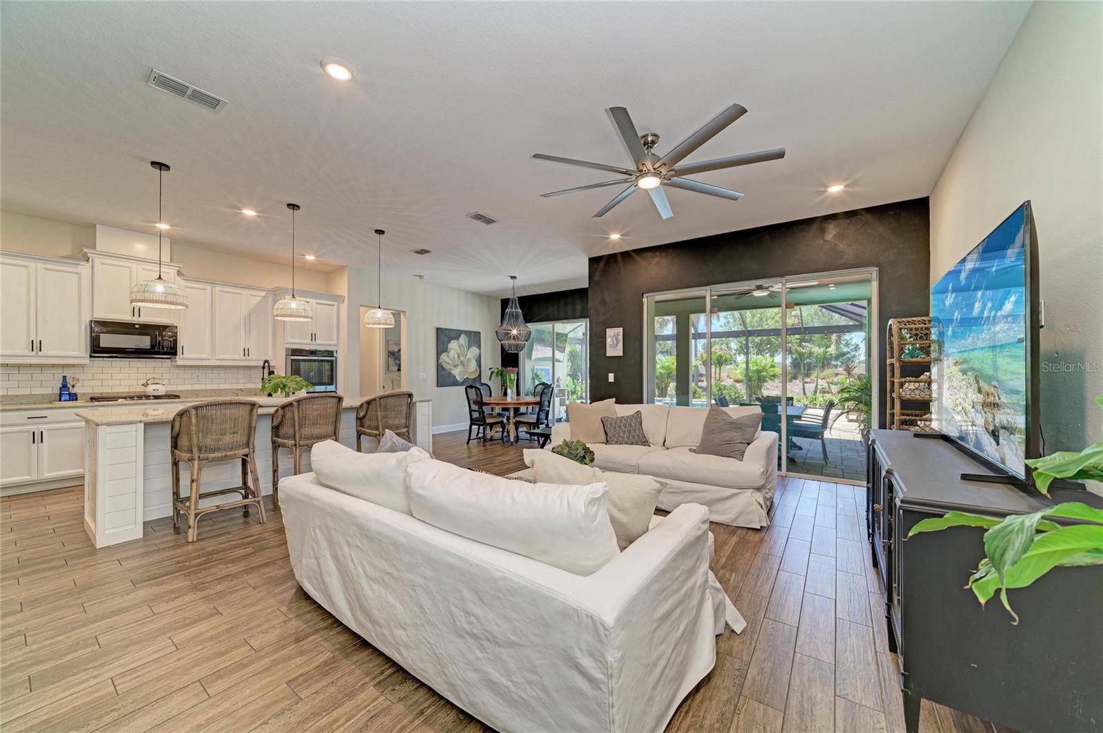 SAVANNA AT LAKEWOOD RANCH PH I - Residential