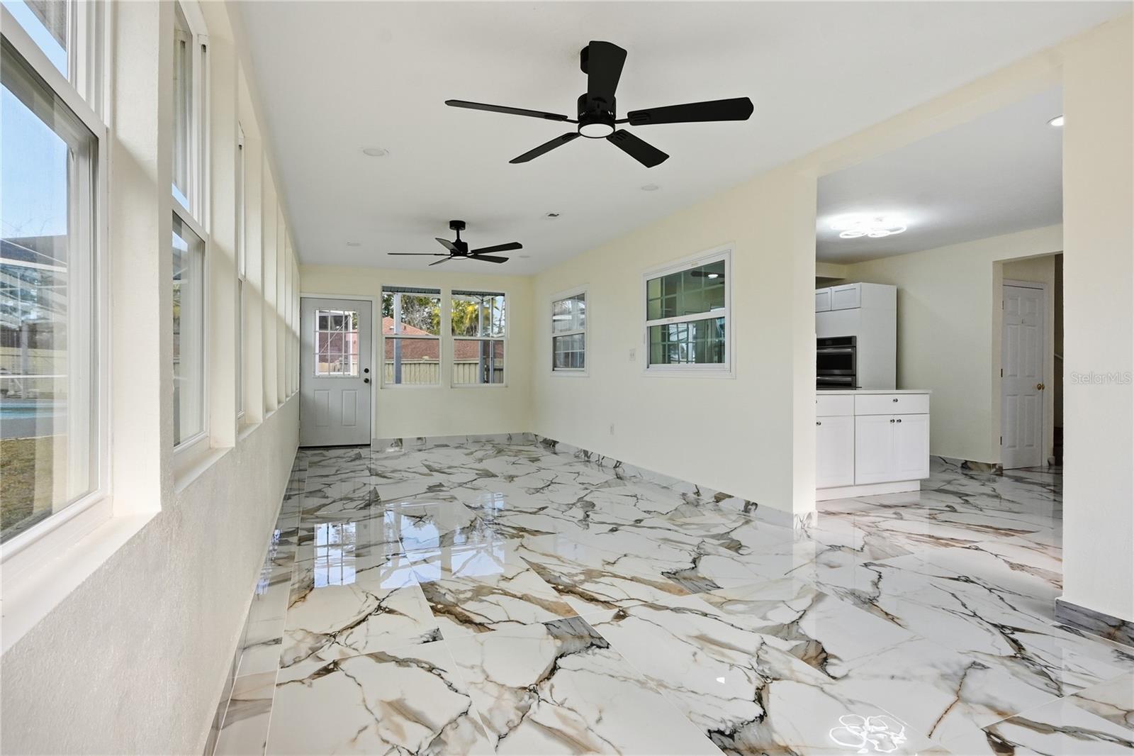 FAIRWAY VIEW SUB - Residential