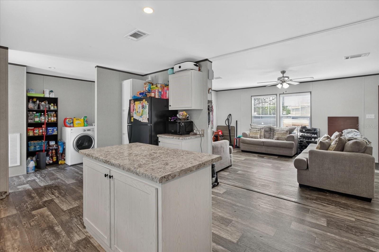 TANGERINE ESTATES - Residential