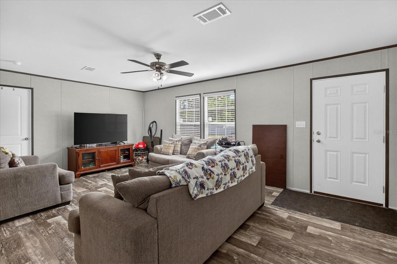 TANGERINE ESTATES - Residential