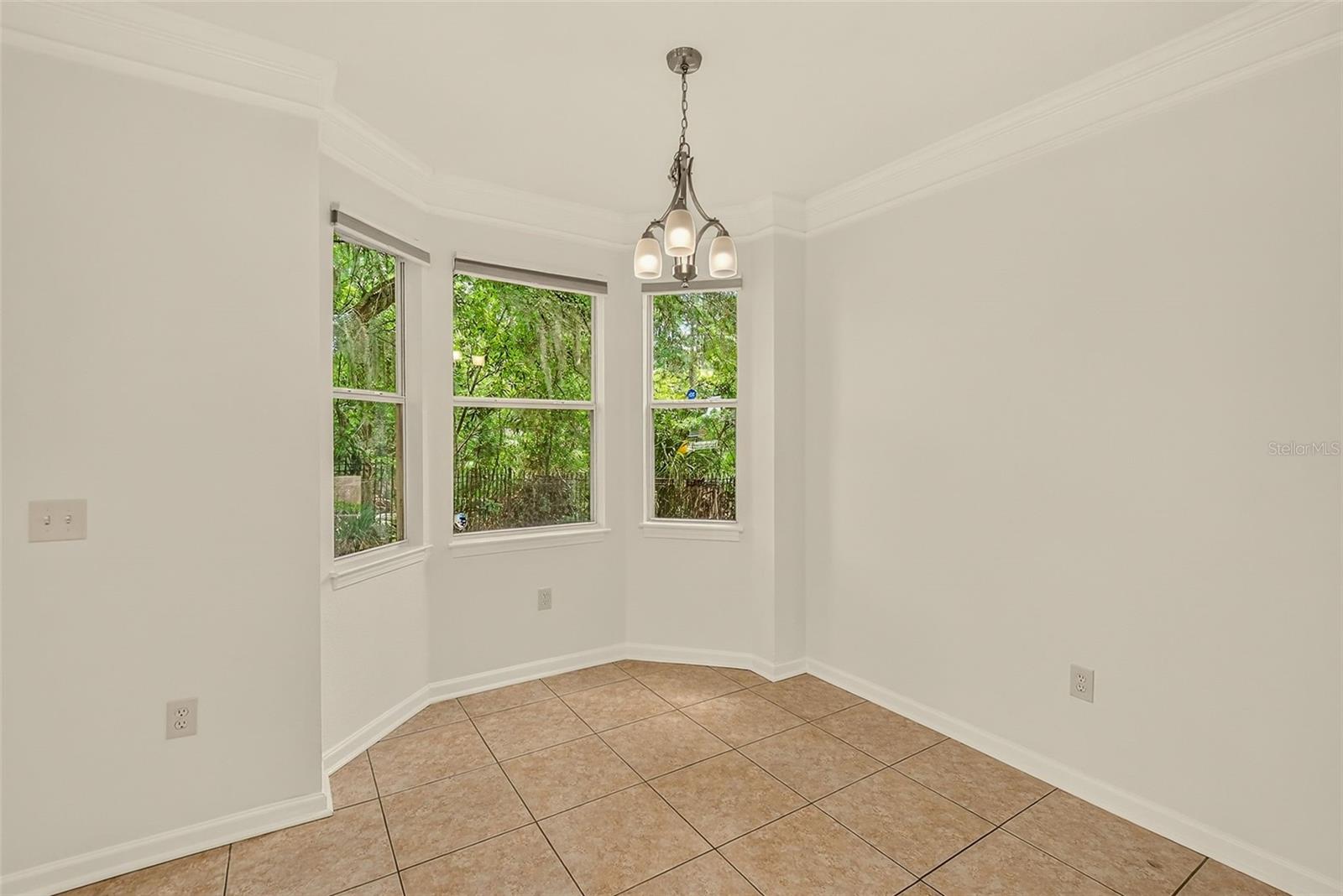 THE VILLAS CONDO - Residential