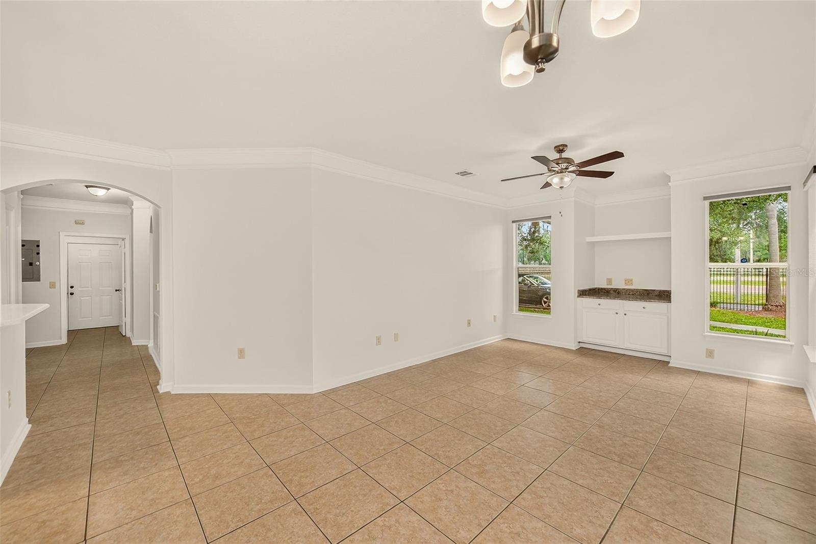 THE VILLAS CONDO - Residential