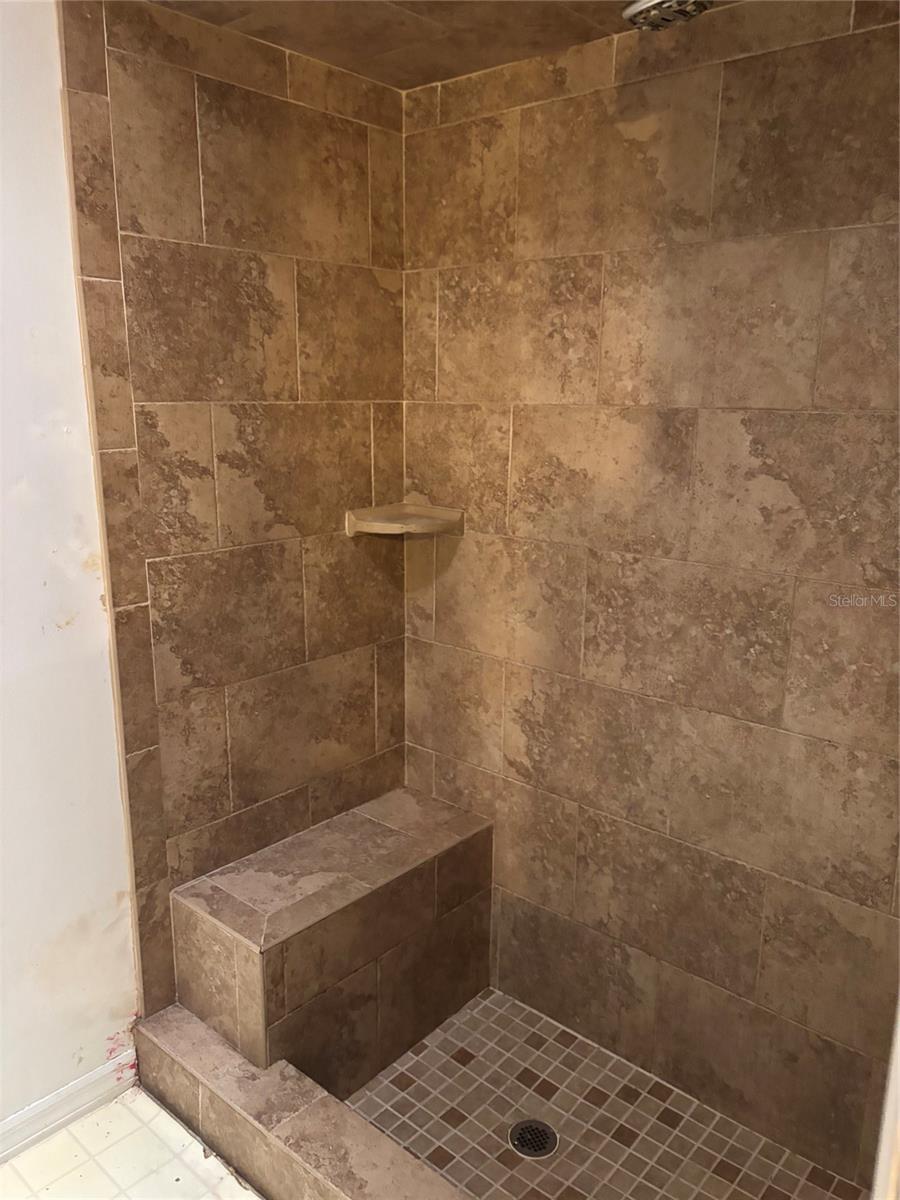 FOREST HILLS ESTATES - Residential