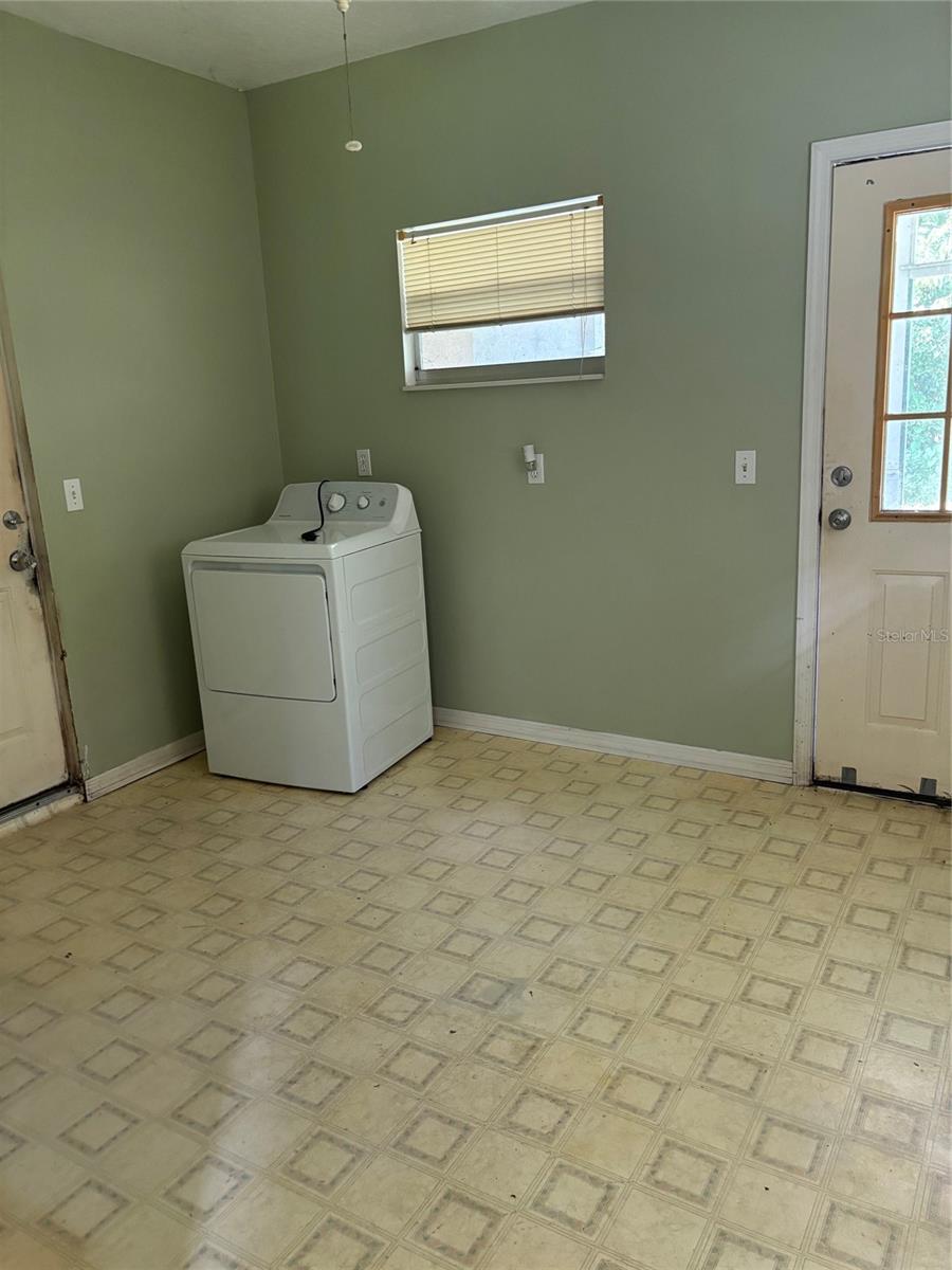 FOREST HILLS ESTATES - Residential