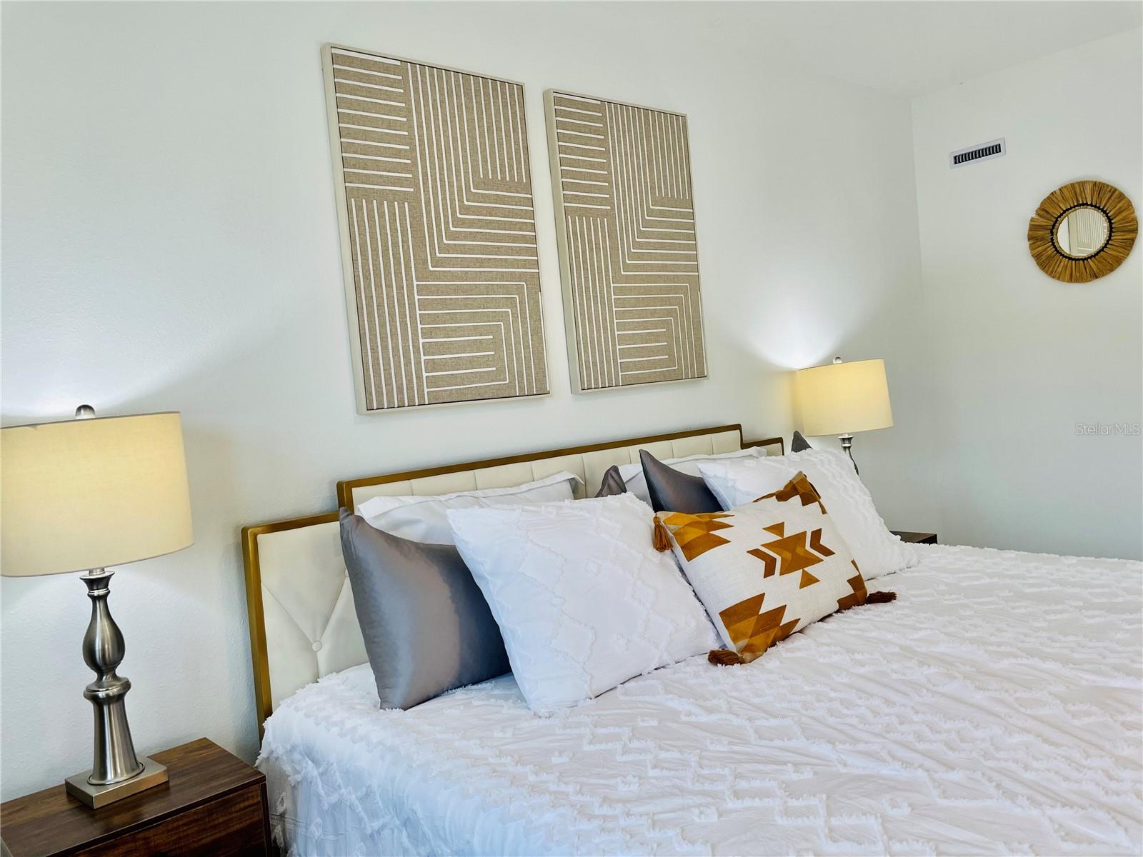FESTIVAL PH 5 - Residential
