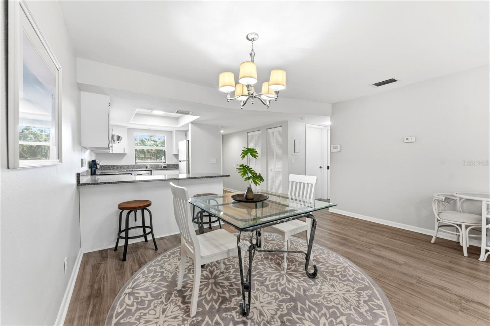 LAFAYETTE SQUARE CONDO - Residential
