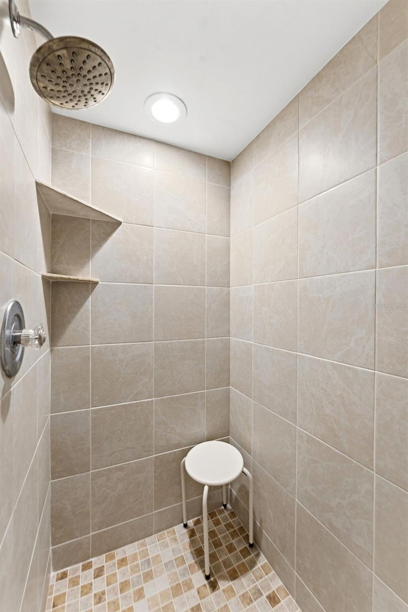 LAFAYETTE SQUARE CONDO - Residential