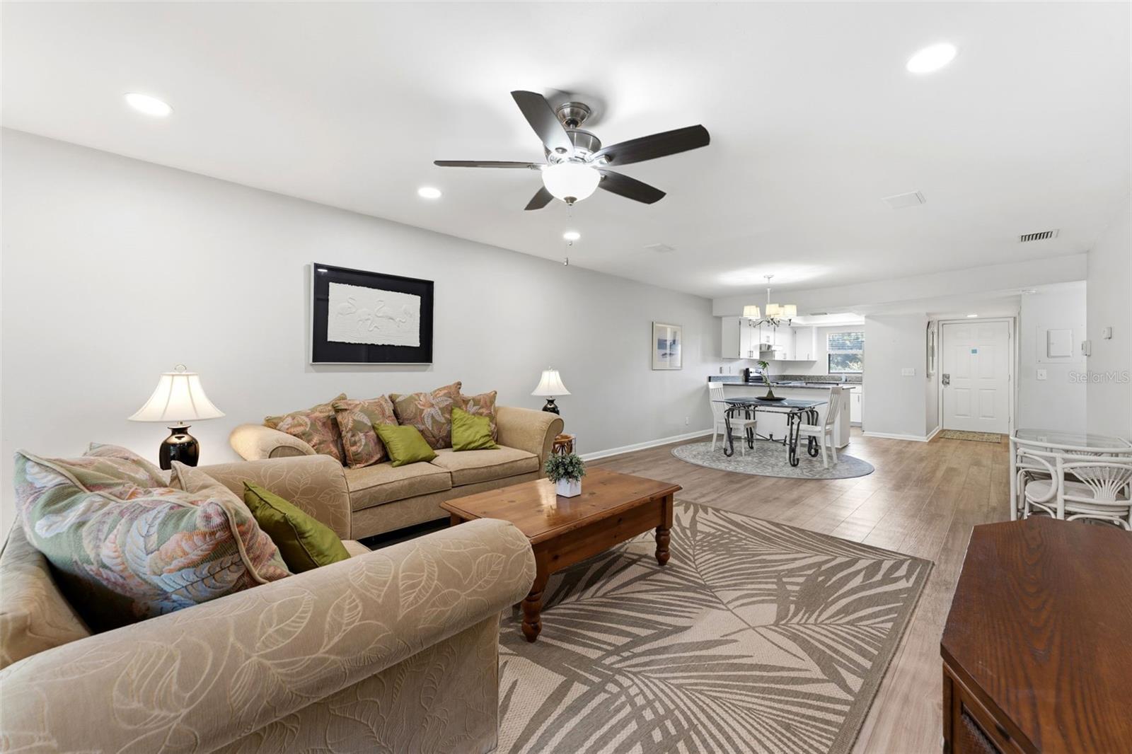 LAFAYETTE SQUARE CONDO - Residential
