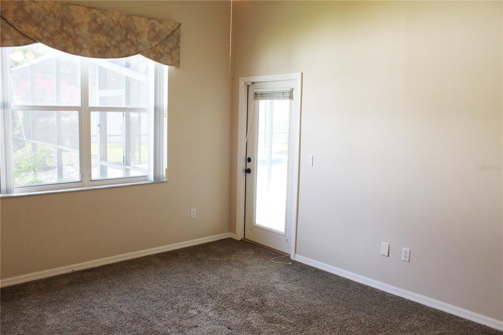 DEERWOOD REP BLK 20 PINE LAKES GOLF COURSE - Residential