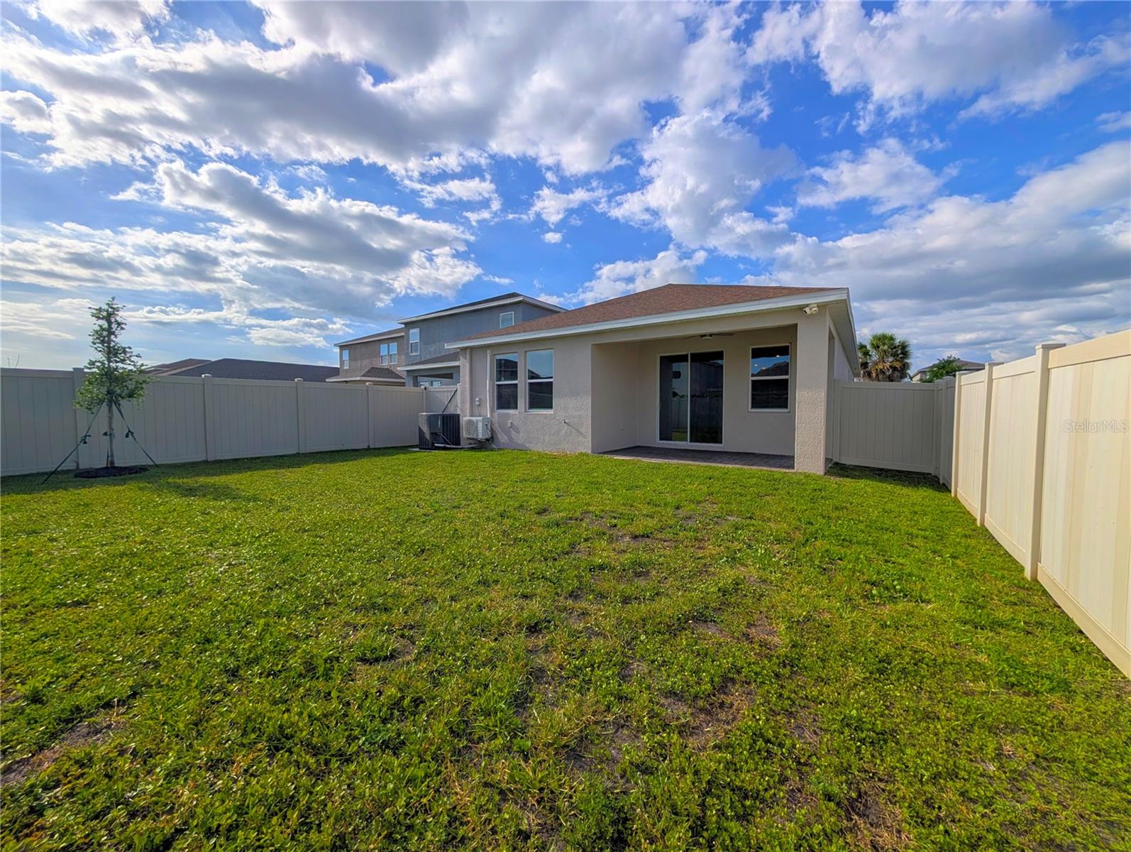 ARTISAN LAKES EAVES BEND PH I SP A-K - Residential