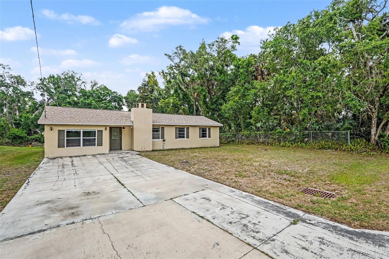 LYNNHAVEN - Residential